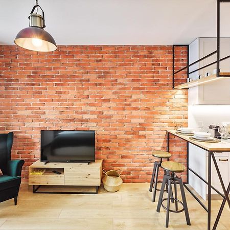 ורשה Atelier Apartamenty Praga No.7 מראה חיצוני תמונה